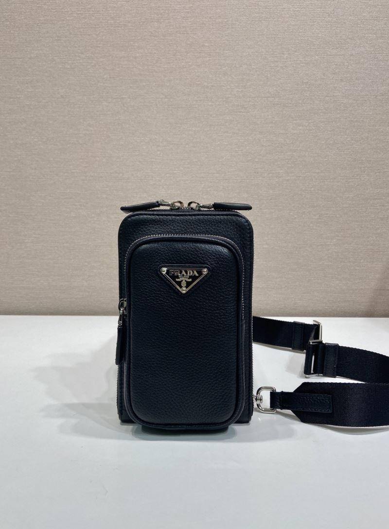 Pra*a waist chest packs